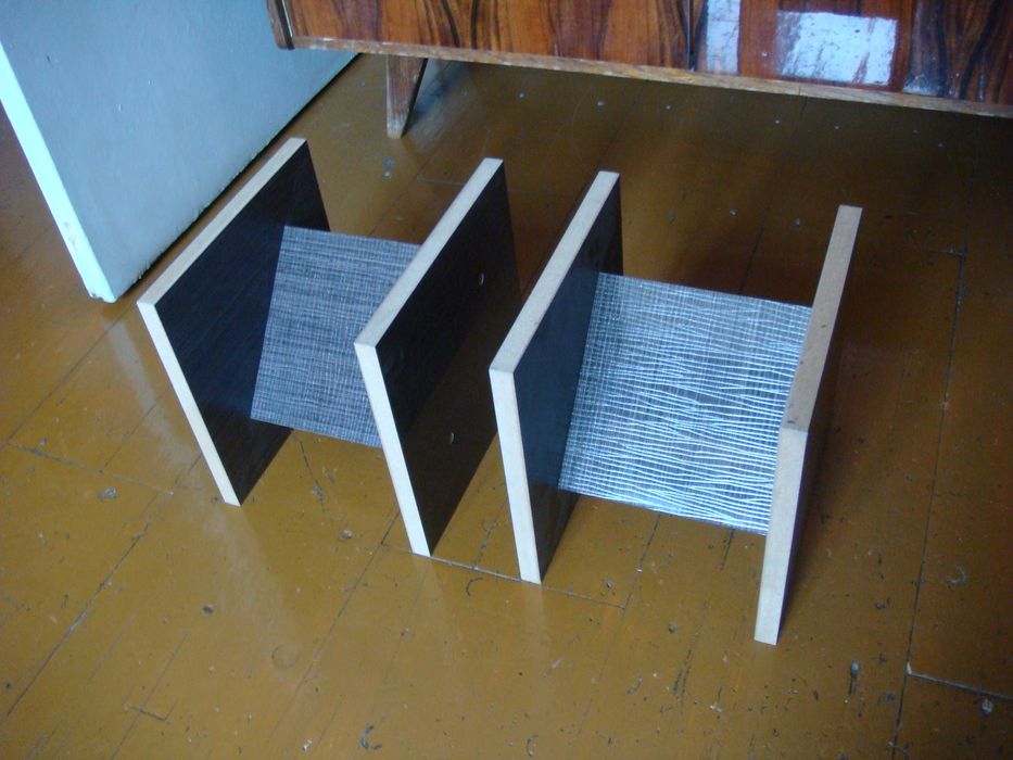 Подставки для  колонок