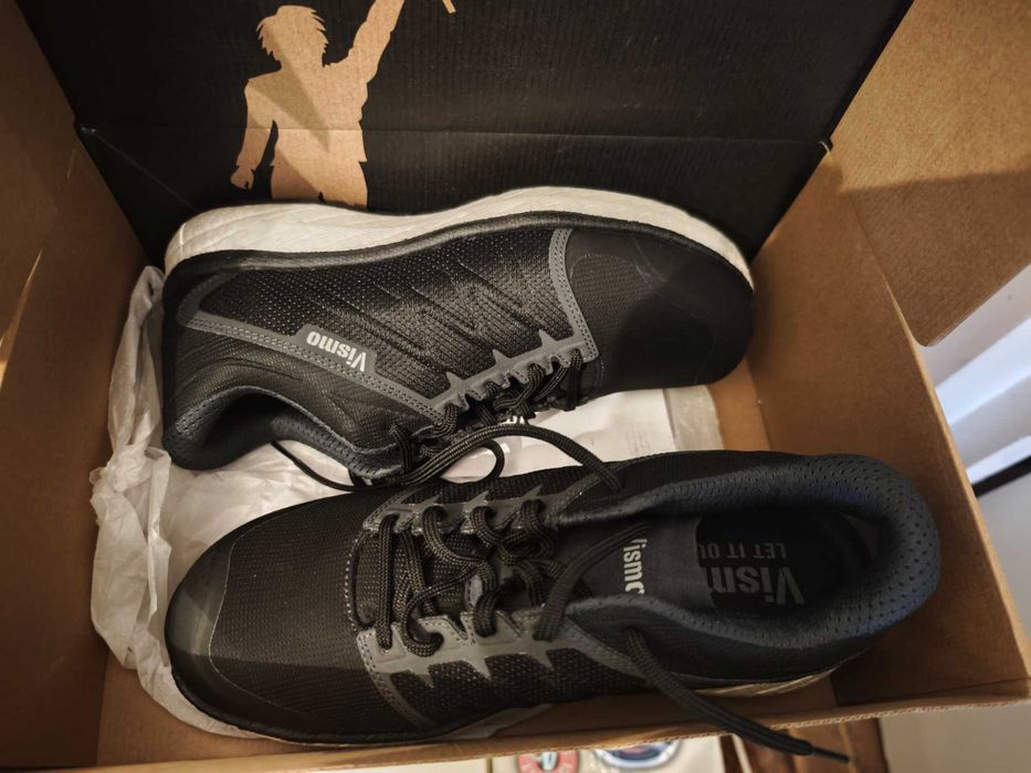 Bocanci de lucru Vismo style j37 noi marimea 44 foarte moi gen adidas