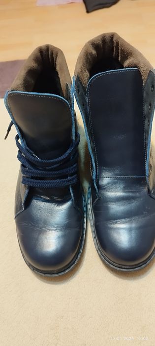 Ghete din piele naturala produse in Romania