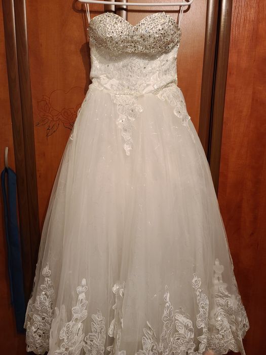 Продам свадебное платье