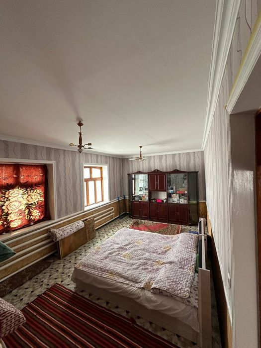 Srochno Uy sotiladi 6.3 sotx 5 x.ona. 69000dollarga