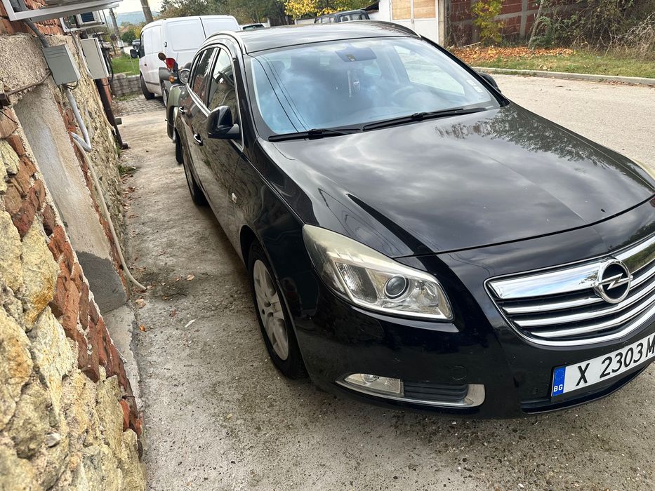 Opel Insignia 2000