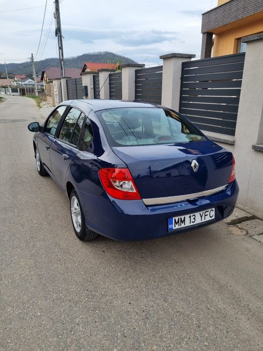 Vând Renault Symbol Motor 1.2 benzina an 2011 E5