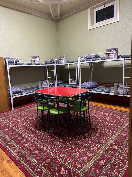 Olmazor tumani BERUNI mahalla
Fayzli honadon ( Hovli) 
Talaba Qizlar u