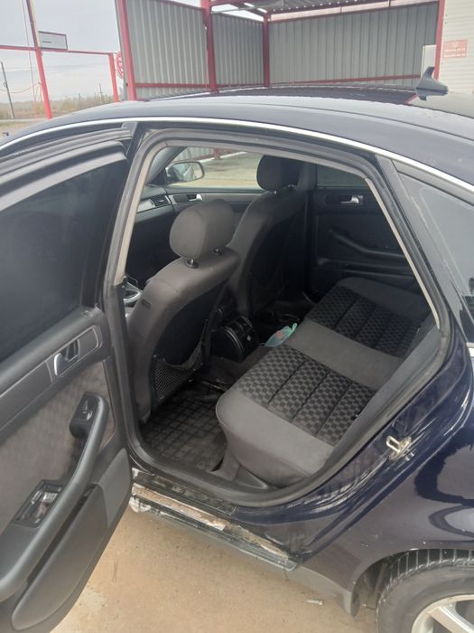 Vând Audi a6c5 1.9 131cp