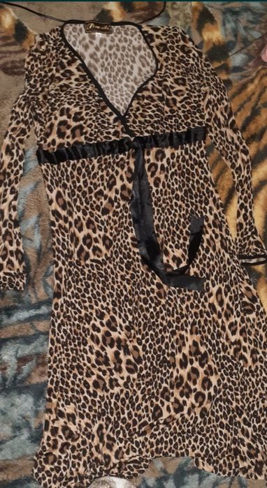 Платье на девушку