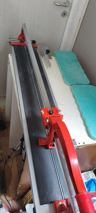 Професионална машина за плочки RAIDER RD-TC18