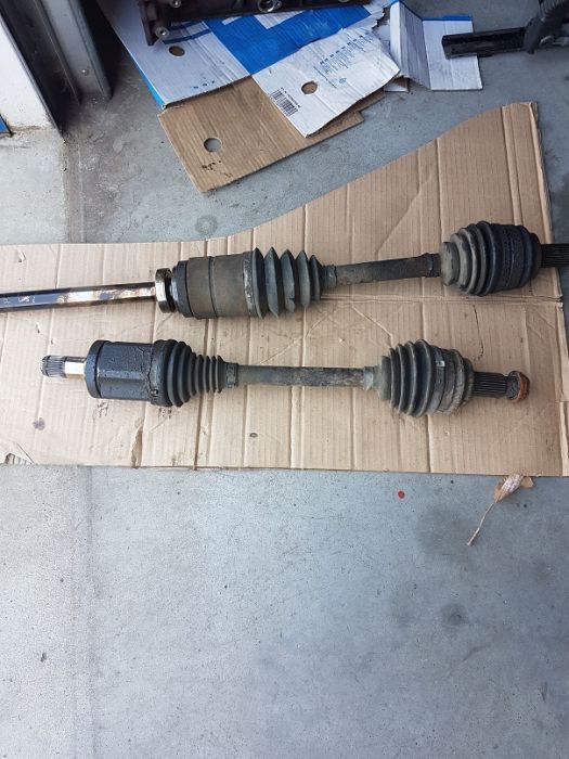 Planetara stanga-dreapta fata bmw x3-e83, DEZMEMBREZ BMW X3