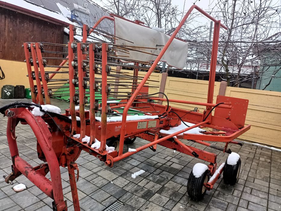 Greblă de adunat fan kuhn