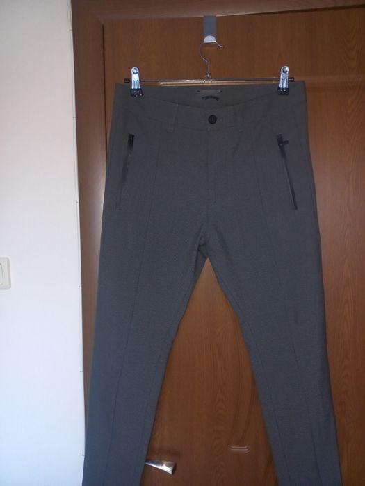 Два мъжки панталона Zara