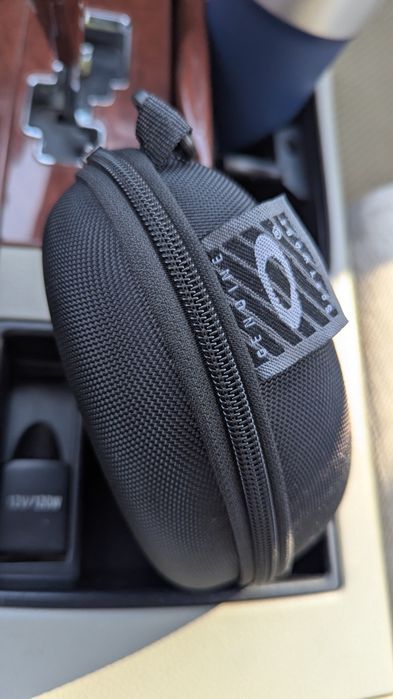 Беговые и велосипедные очки Oakley