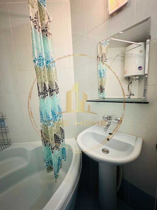 Дава се под наем Двустаен апартамент в Варна, Бриз - 68 кв.м за 600 € - Снимка #12