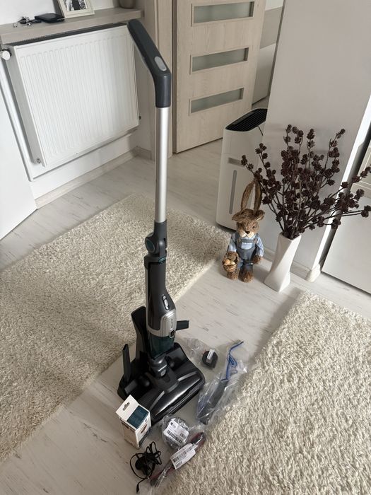 Aspirator fara fir Rowenta plus piese rezerva