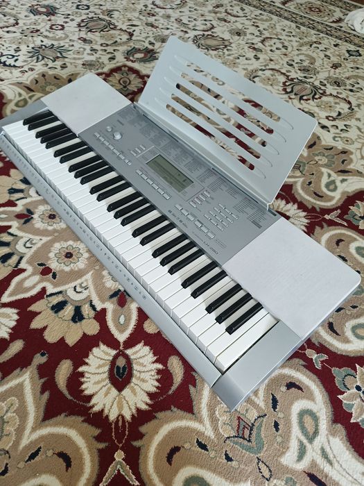 Casio LK-280 Б/У