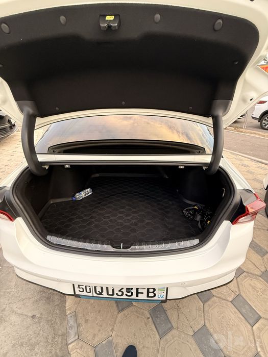 Kia k5 2021 yil tozza 39 ming yurgan 2.5 motor piristij full