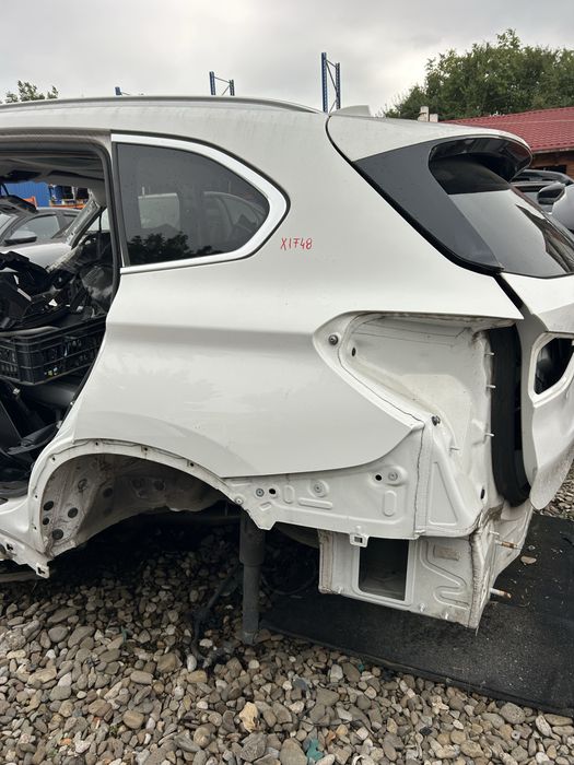 Aripă stânga spate BMW X1 F48