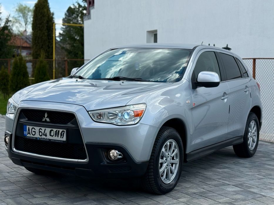 Vând Mitsubishi ASX Benzina Euro5 Climatronic Carplay