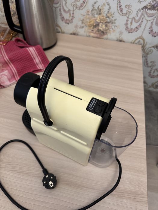 Кофемашина капсульная Nespresso