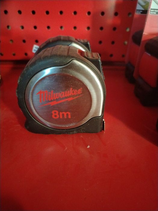 Ruleta Milwaukee  8m și 10 m