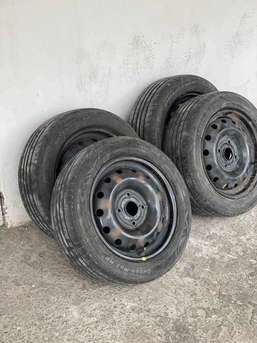 Diska R 15 sotiladi srochna