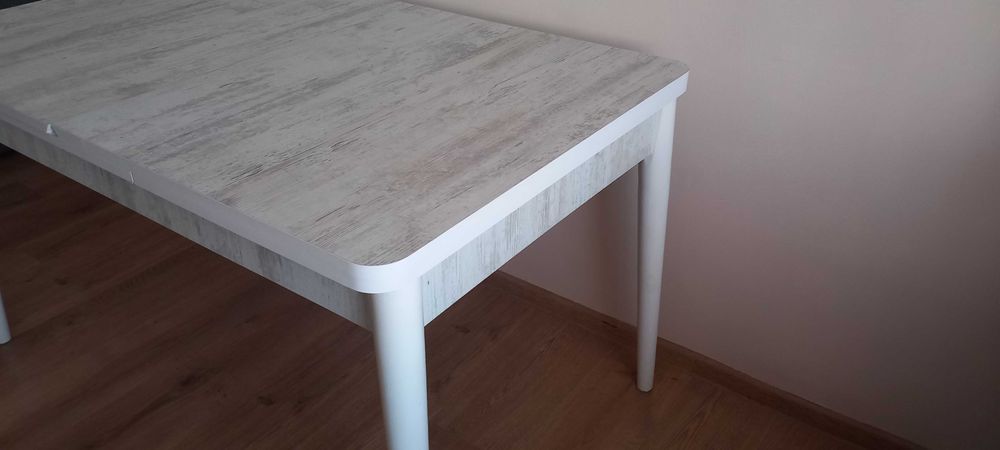 Трапезна разтегателна маса