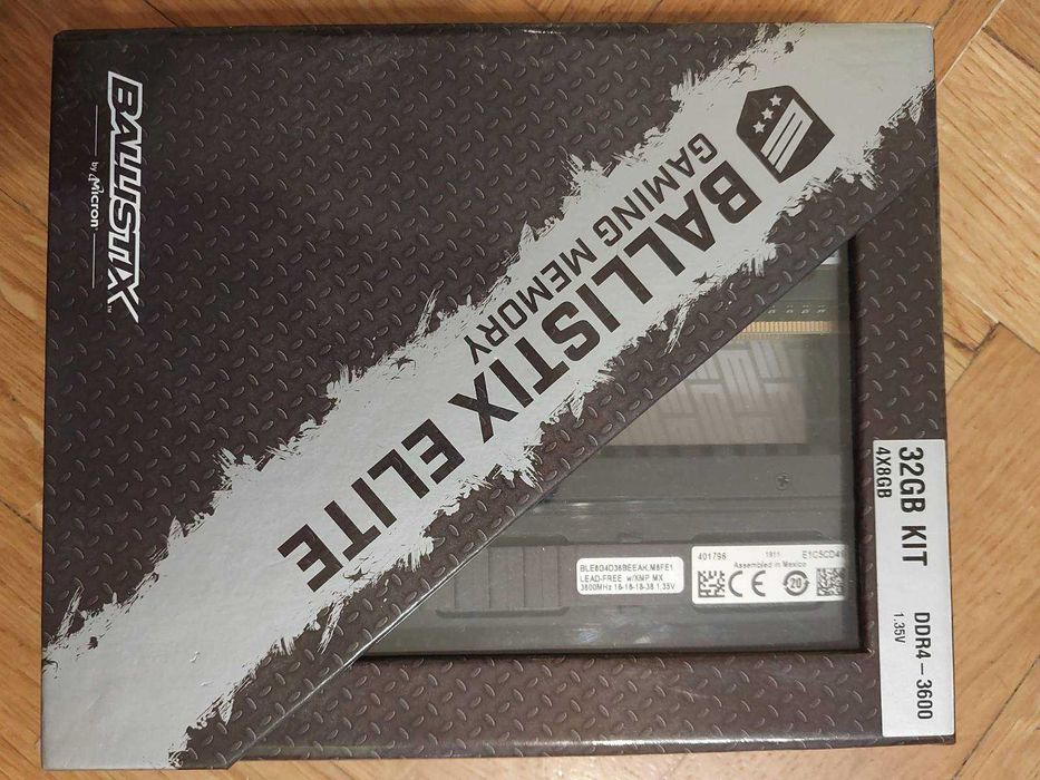 32GB DDR4 3600Mhz CL16 - Ballistix Elite, Corsair Vengeance LPX