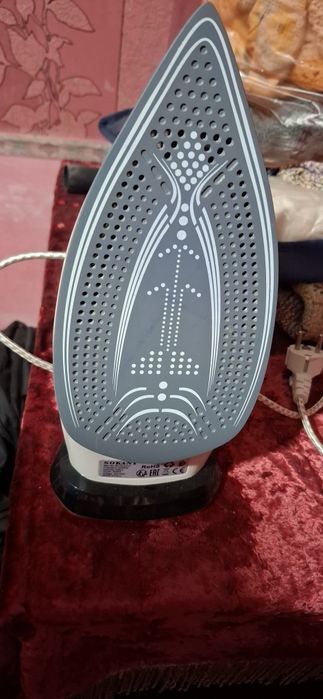 Срочно продам утюг