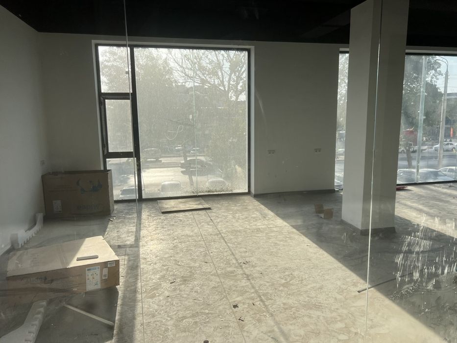 Sergeli mashina bozor ro'parasida do'kon ijaraga beriladi