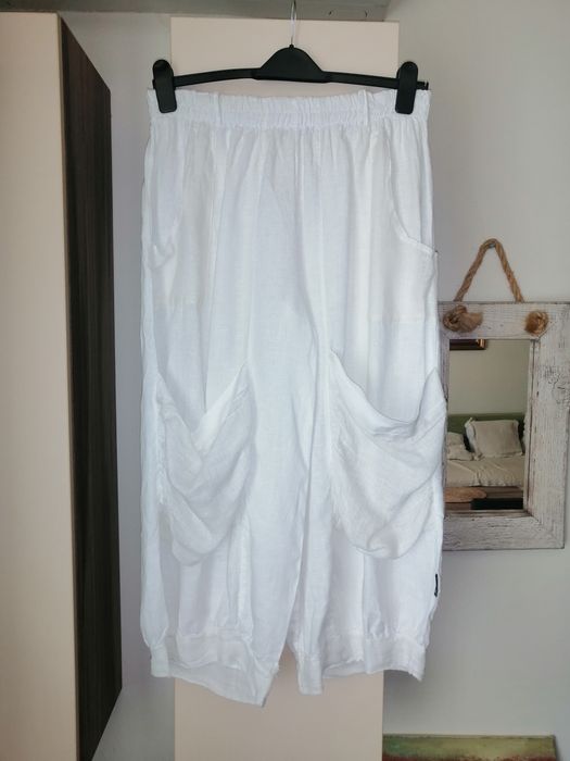 Pantaloni Sarah Santos