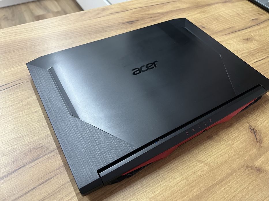 Геймърски лаптоп Acer Nitro 5 AN515-55,Intel Core i7-10750H, 16GB RAM