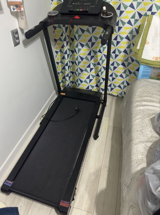 Продам беговую дорожку