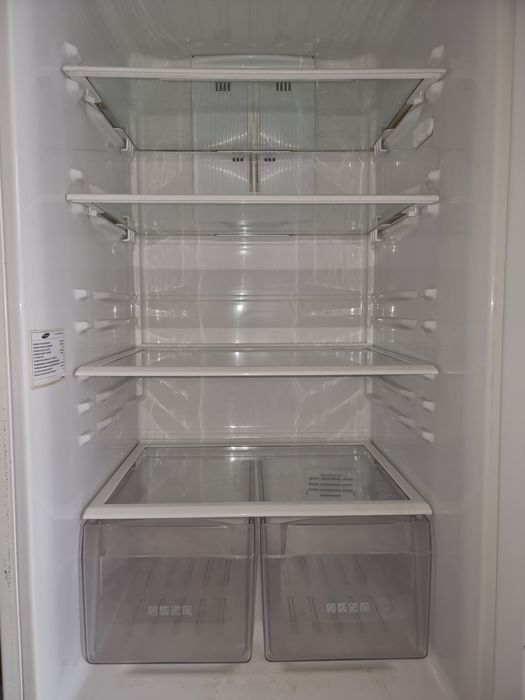 Продам холодильник Samsung