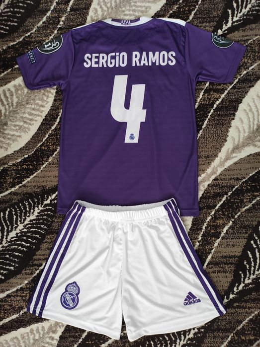 Echipament fotbal Ronaldo copii