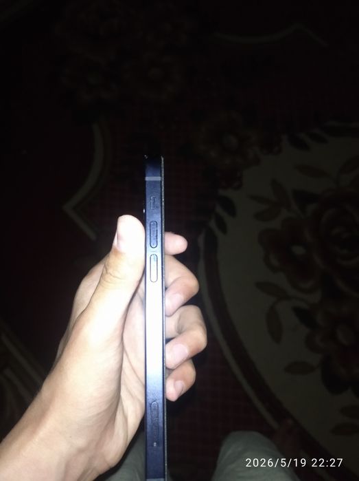 Iphone 12 holati ideal