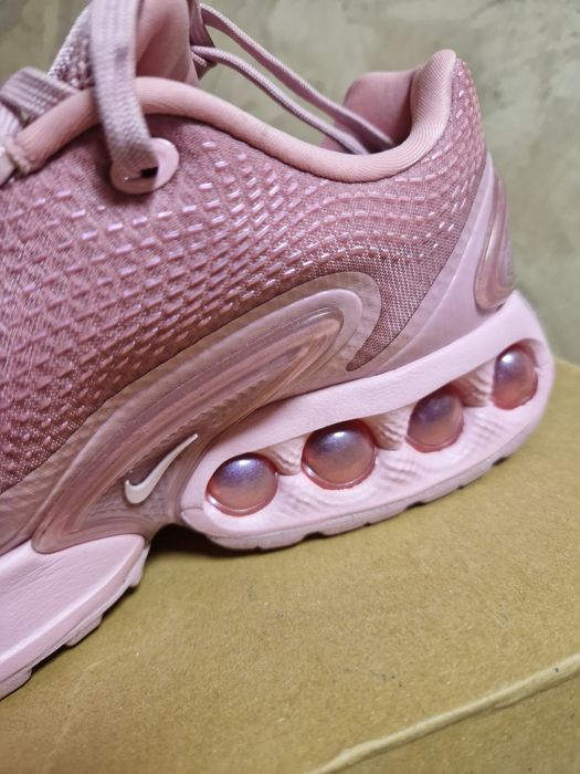 Маратонки Nike W Air Max DN  Розов, 37