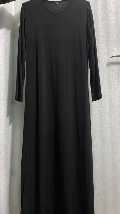 Женская одежда и обувь