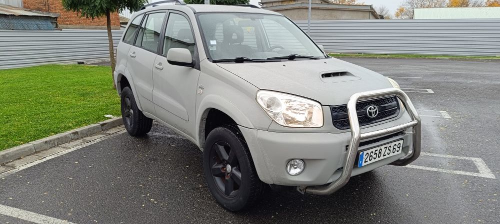 De Vânzare Toyota RAV4 4x4 Recent Adus 2.0 Diesel 116cp Inaltat
