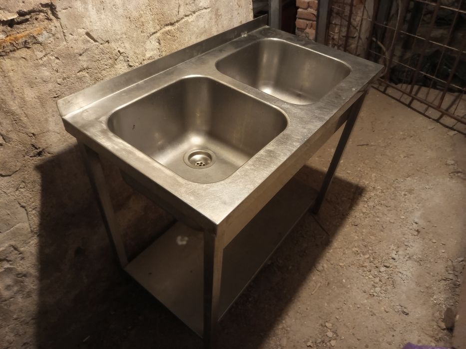 Алпаки мивки плотове рафтове