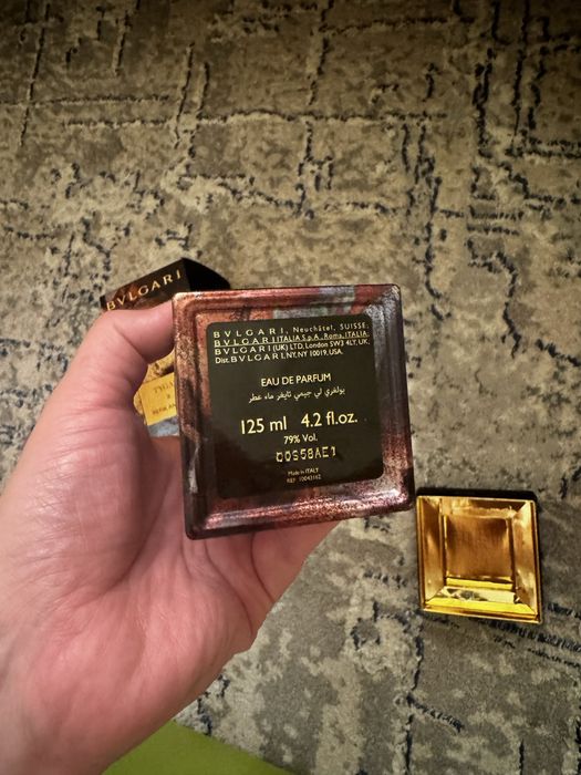 Духи, парфюм Tyger x Refik anadol