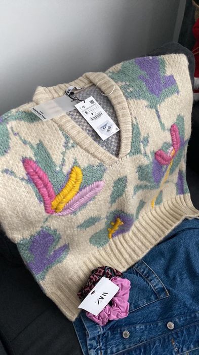 Бродирано елече ZARA