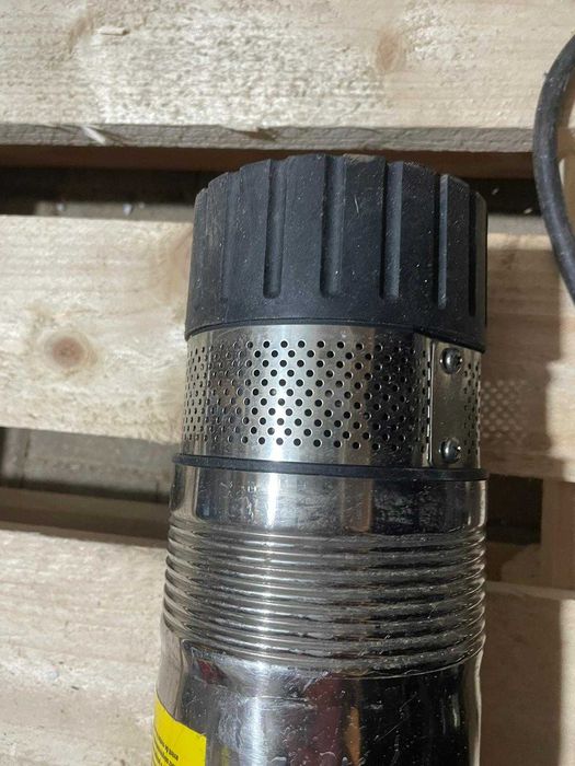 Pompa submersibilă de adâncimeTROTEC Deep Well Pump TDP 7500 E