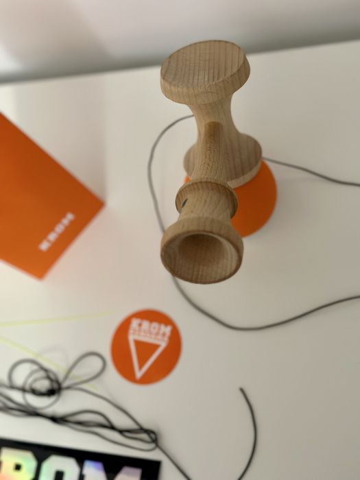Kendama Krom Pop