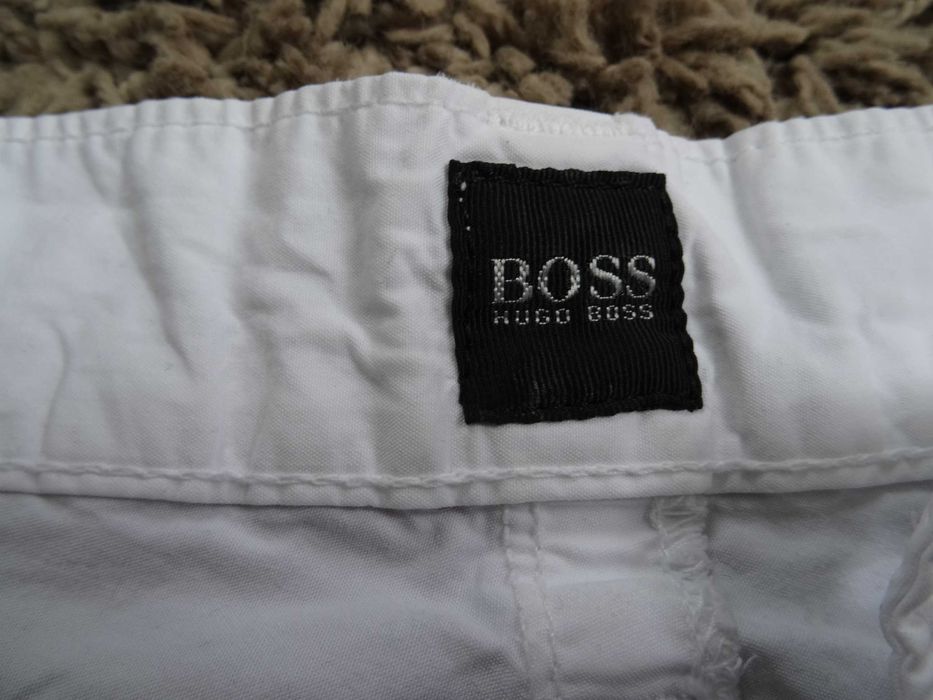 boss 36 къси бели