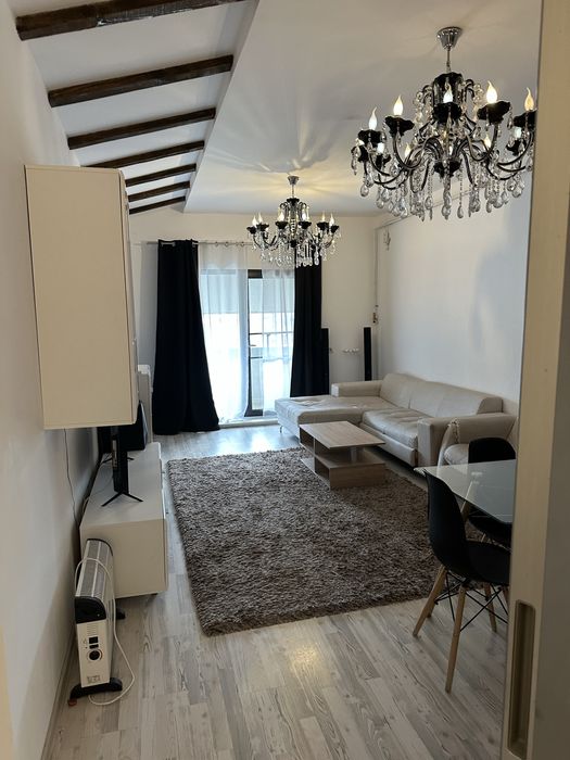Apartamente  2,3 camere de închiriat pe Bv. Independentei