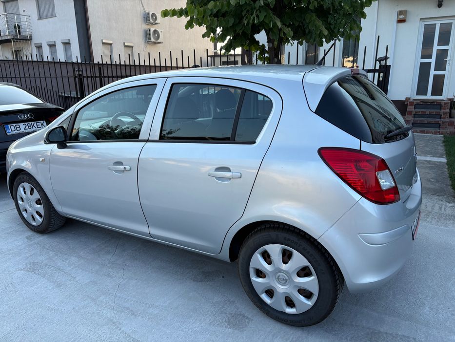 Opel Corsa 1.2 benzina