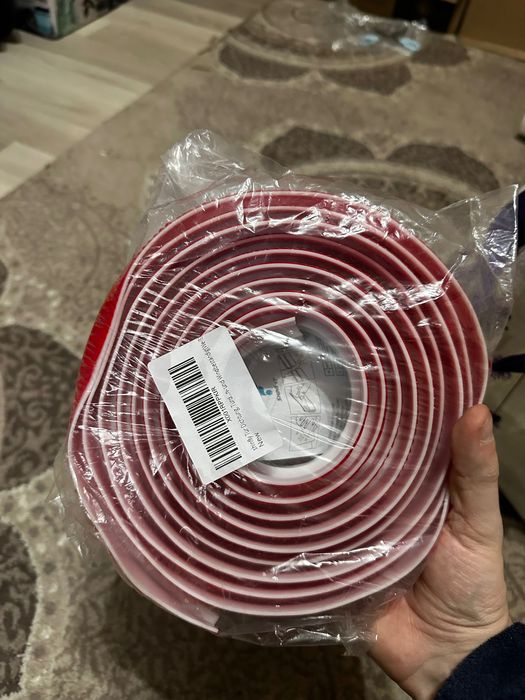 Oprator / bandă de etanșare pentru ușă