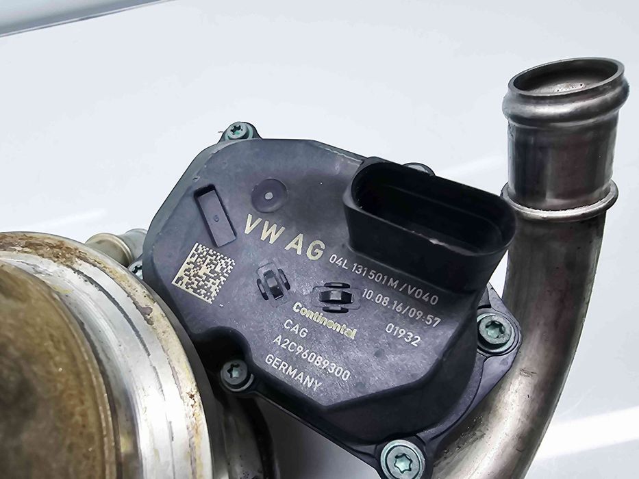 Racitor gaze Skoda Superb III Combi (3V5) [Fabr 2015-2024] 04L131501M