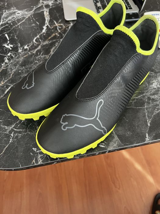 Стоножки за футбол Puma