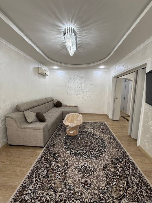 Своя метро Ойбек 3/13/16, долгосрочная аренда.