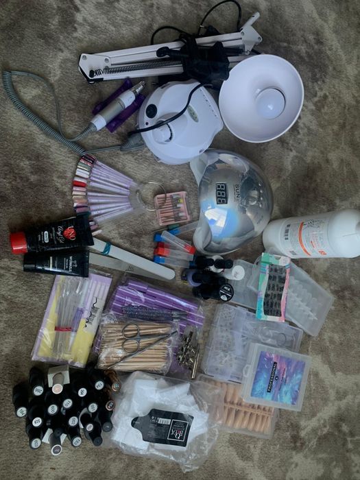 Продам набор для маникюра